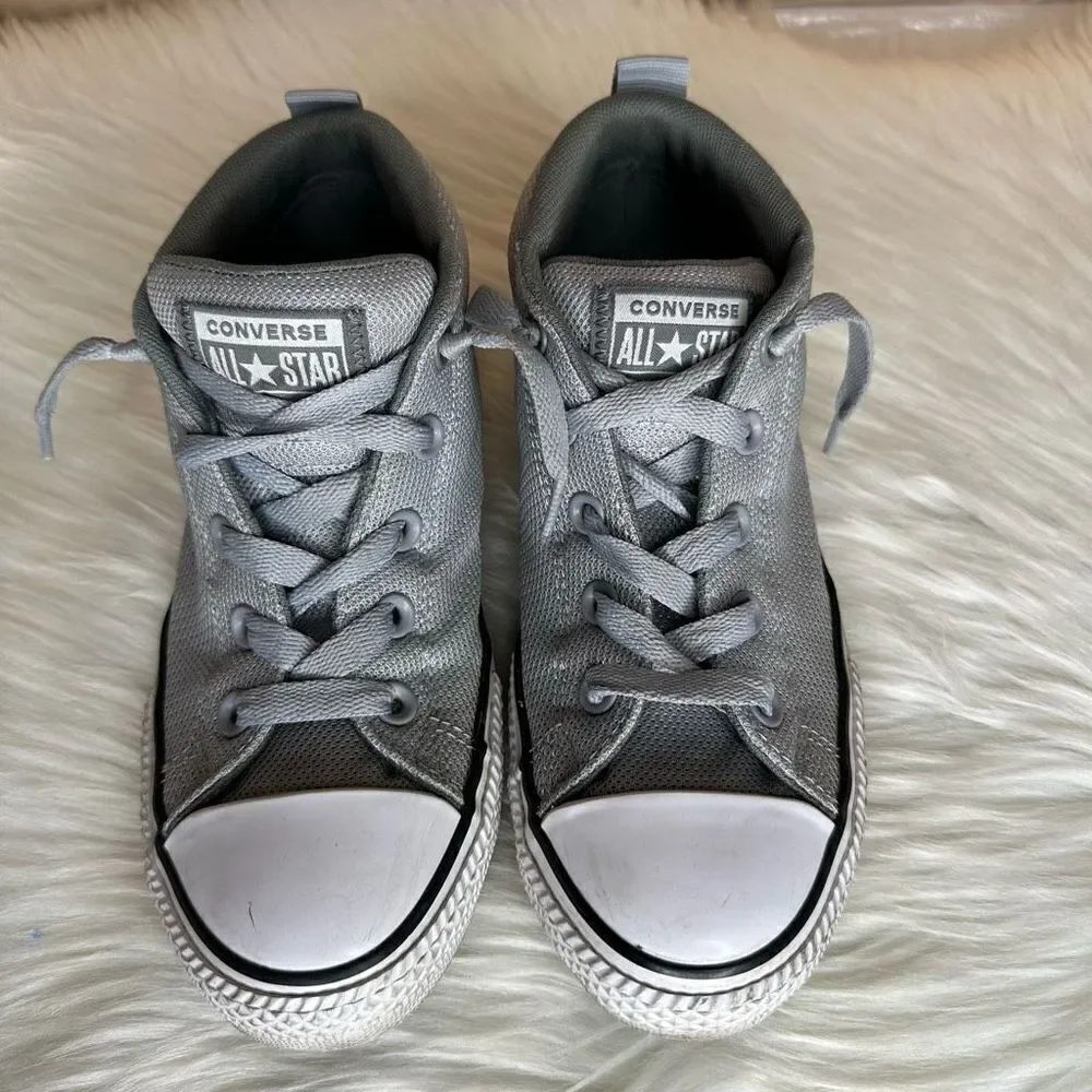 Converse Chuck Taylor All Stars Mid Tops Gray Size 3